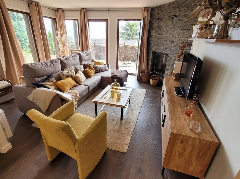 Precioso Apartamento Con Jardin Privado A 4 Km De Puigcerda Enveitg Exterior photo